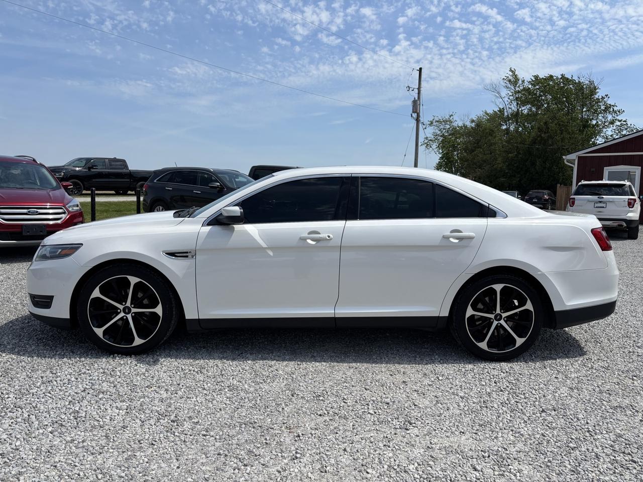 2015 Ford Taurus SEL ~WELL MAINTAINED~ACCIDENT FREE~ Photo