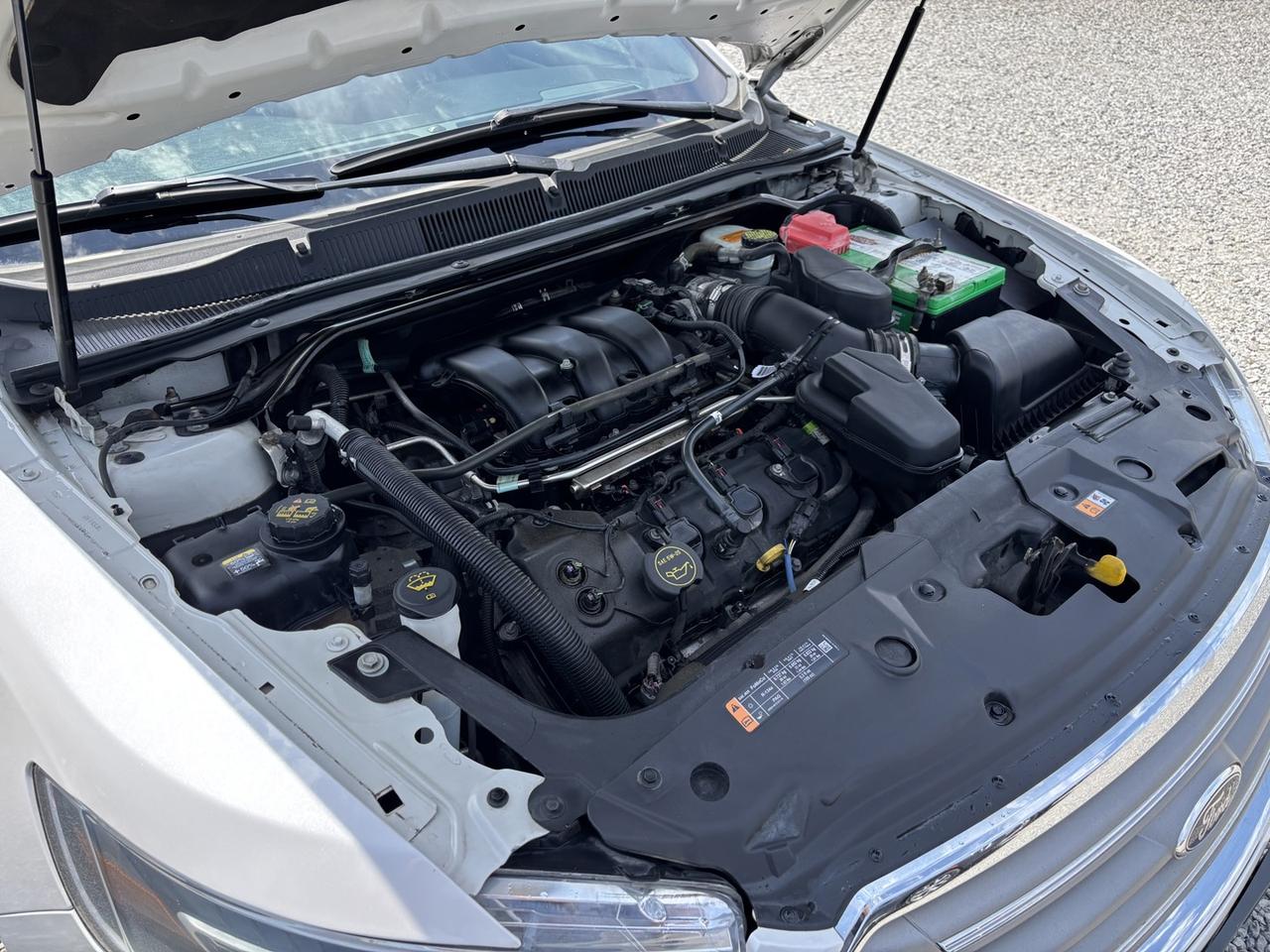 2015 Ford Taurus SEL ~WELL MAINTAINED~ACCIDENT FREE~ Photo