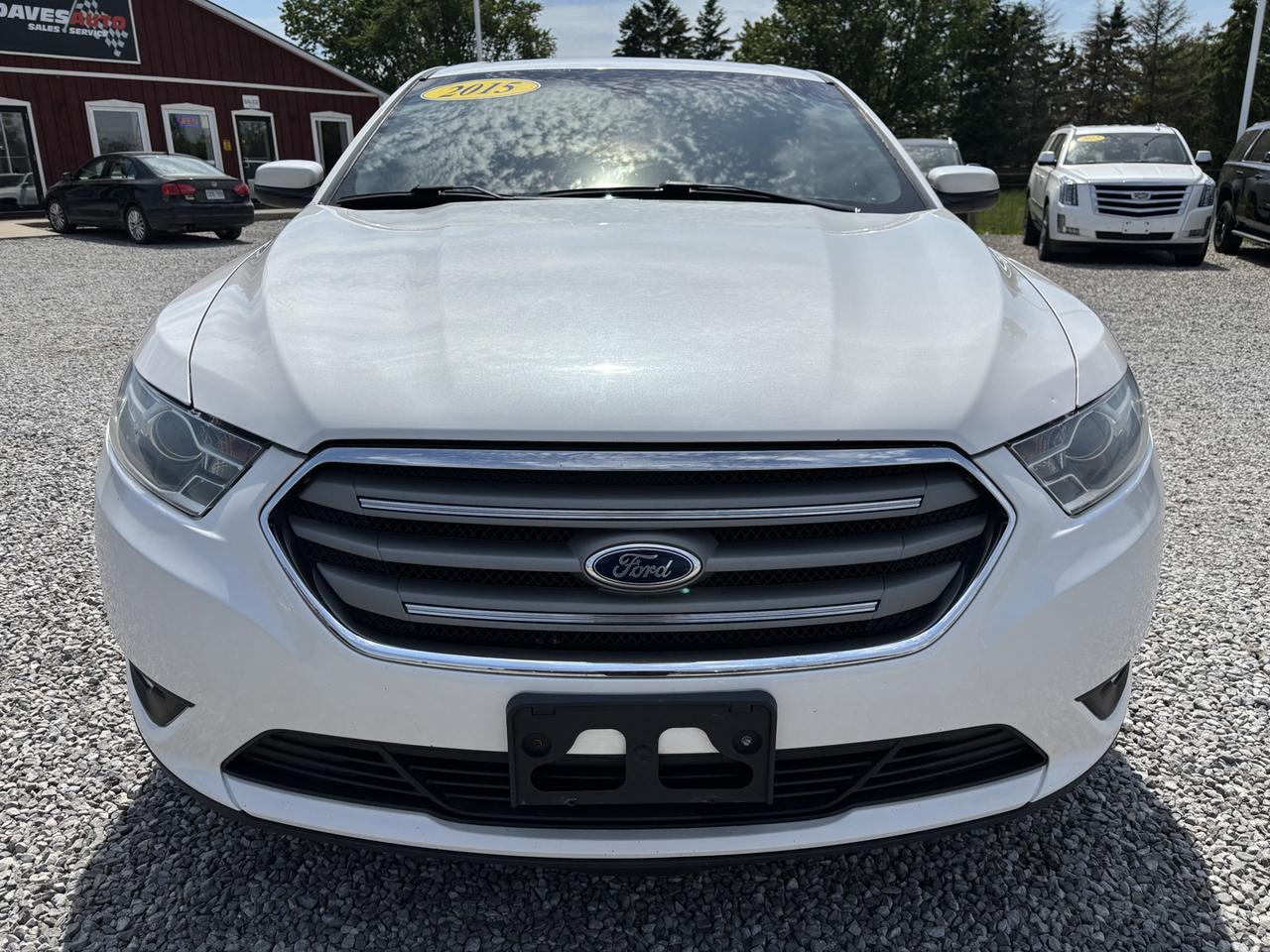 2015 Ford Taurus SEL ~WELL MAINTAINED~ACCIDENT FREE~ Photo