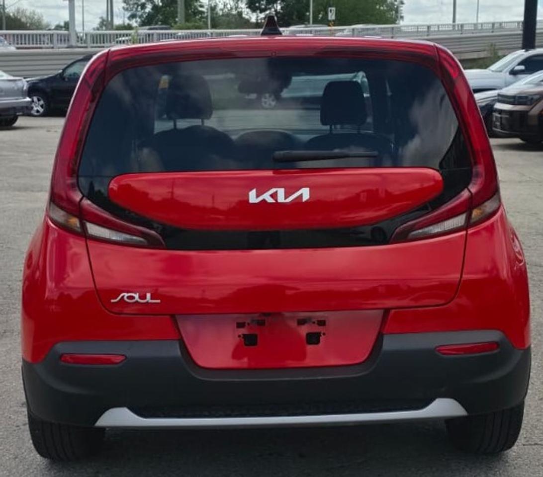 2022 Kia Soul EX / NO ACCIDENTS / HTD SEATS / BLINDSPOT / CRUISE Photo