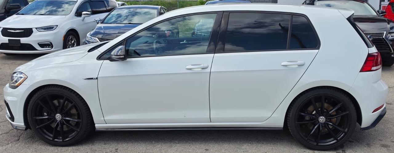 2019 Volkswagen Golf R MANUAL / NO ACCIDENTS / LEATHER / NAV / AWD Photo