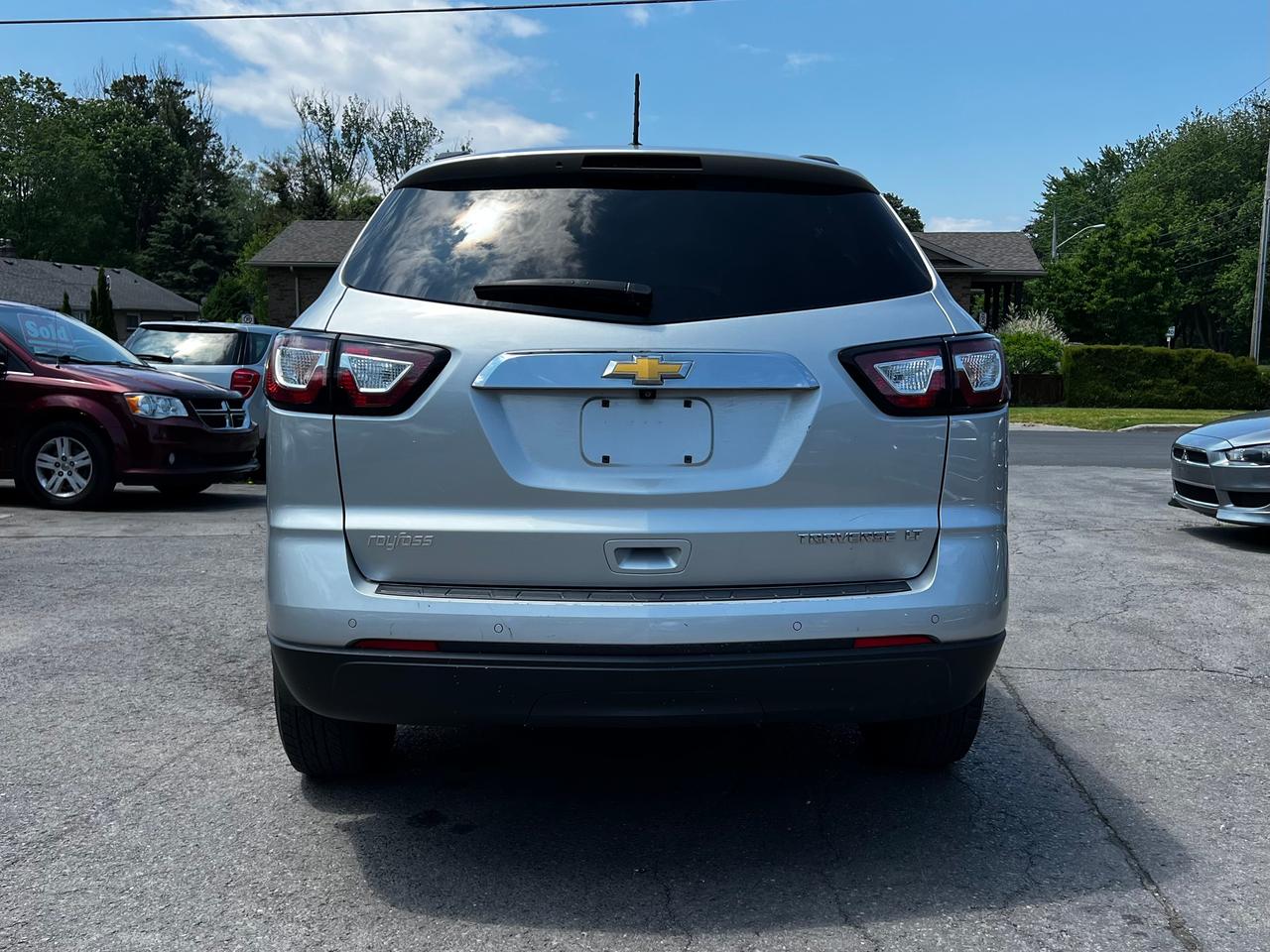 2015 Chevrolet Traverse LT - Photo #6