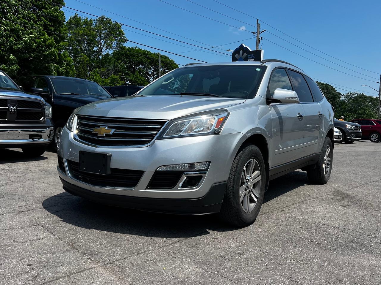 2015 Chevrolet Traverse LT Photo