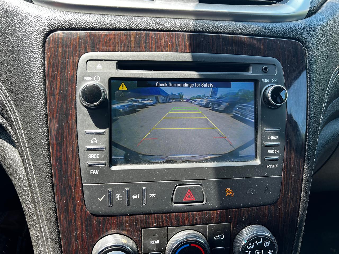 2015 Chevrolet Traverse LT - Photo #15