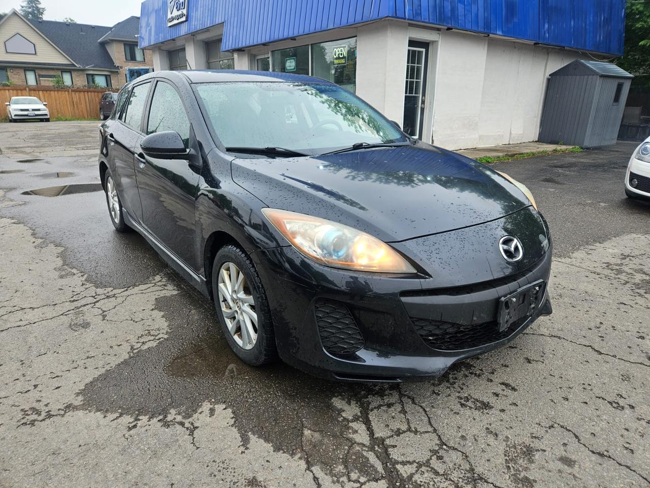 2012 Mazda Mazda3 4dr HB Sport Man GS-SKY