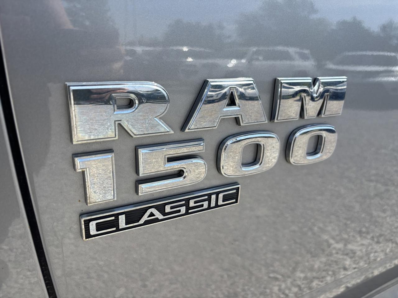 2022 RAM 1500 SLT Photo