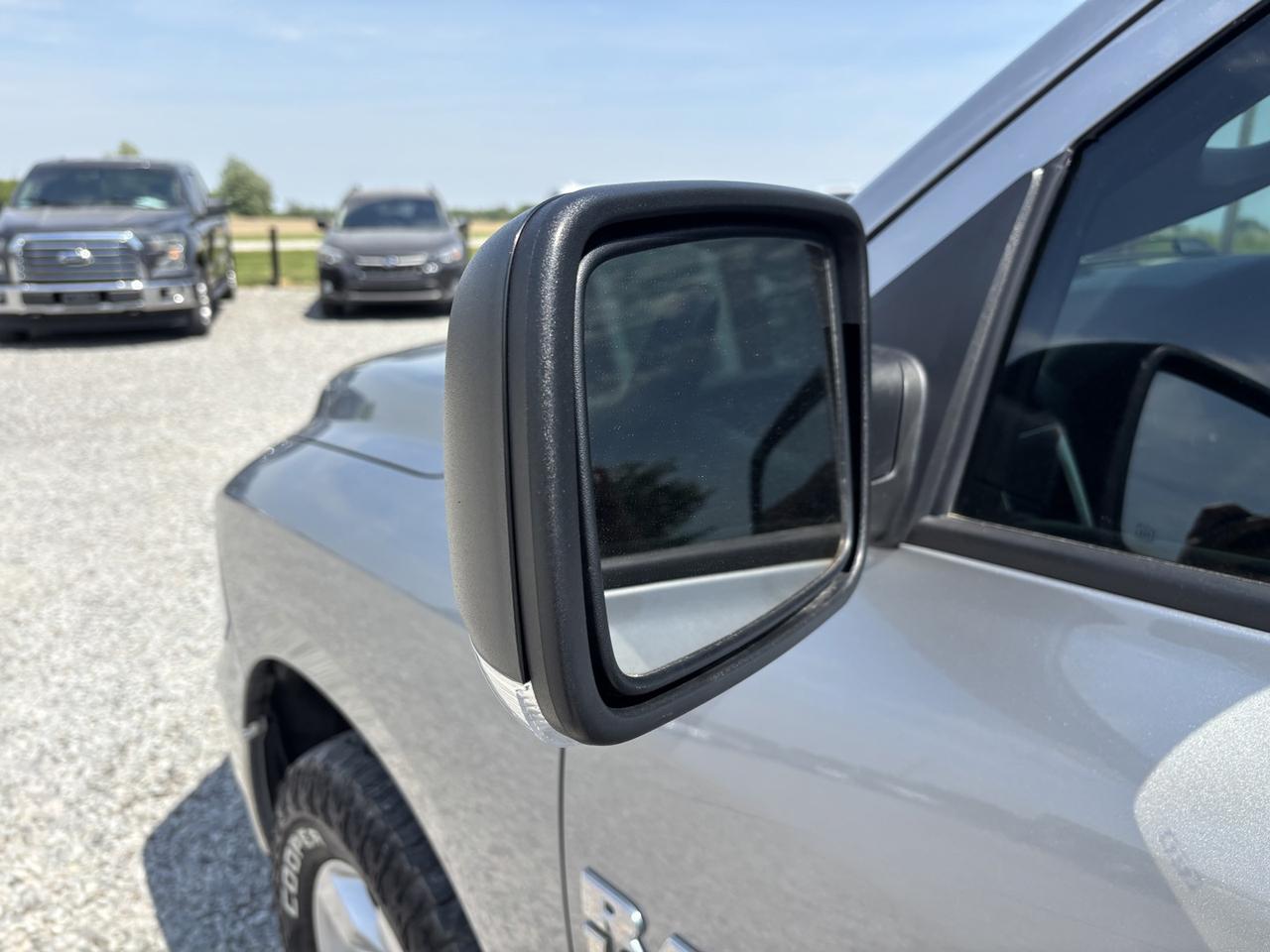 2022 RAM 1500 SLT Photo