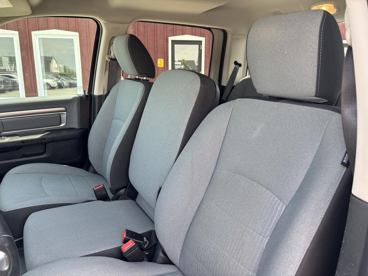 2022 RAM 1500 SLT Photo