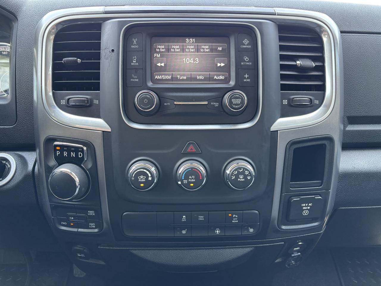 2022 RAM 1500 SLT Photo