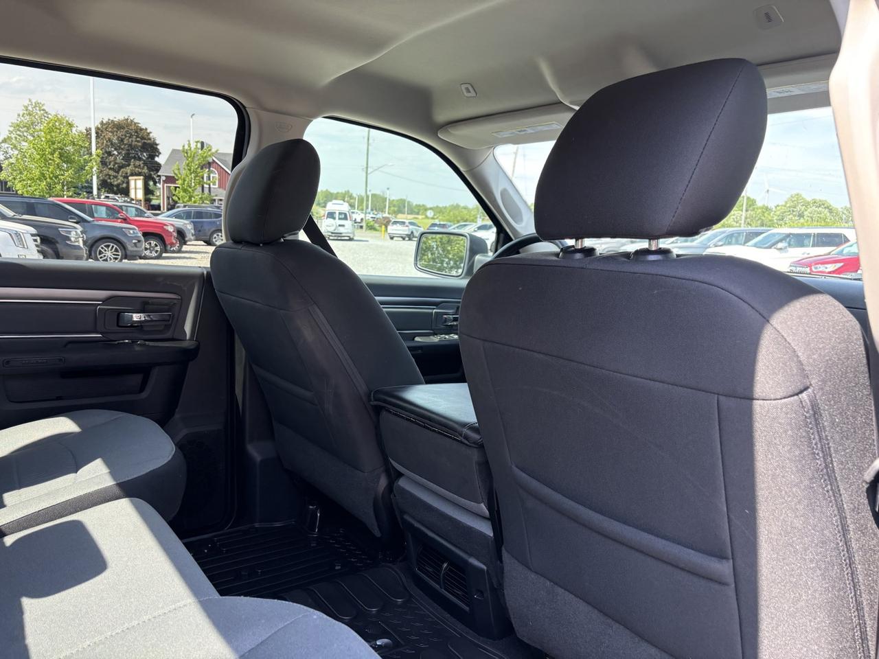 2022 RAM 1500 SLT Photo