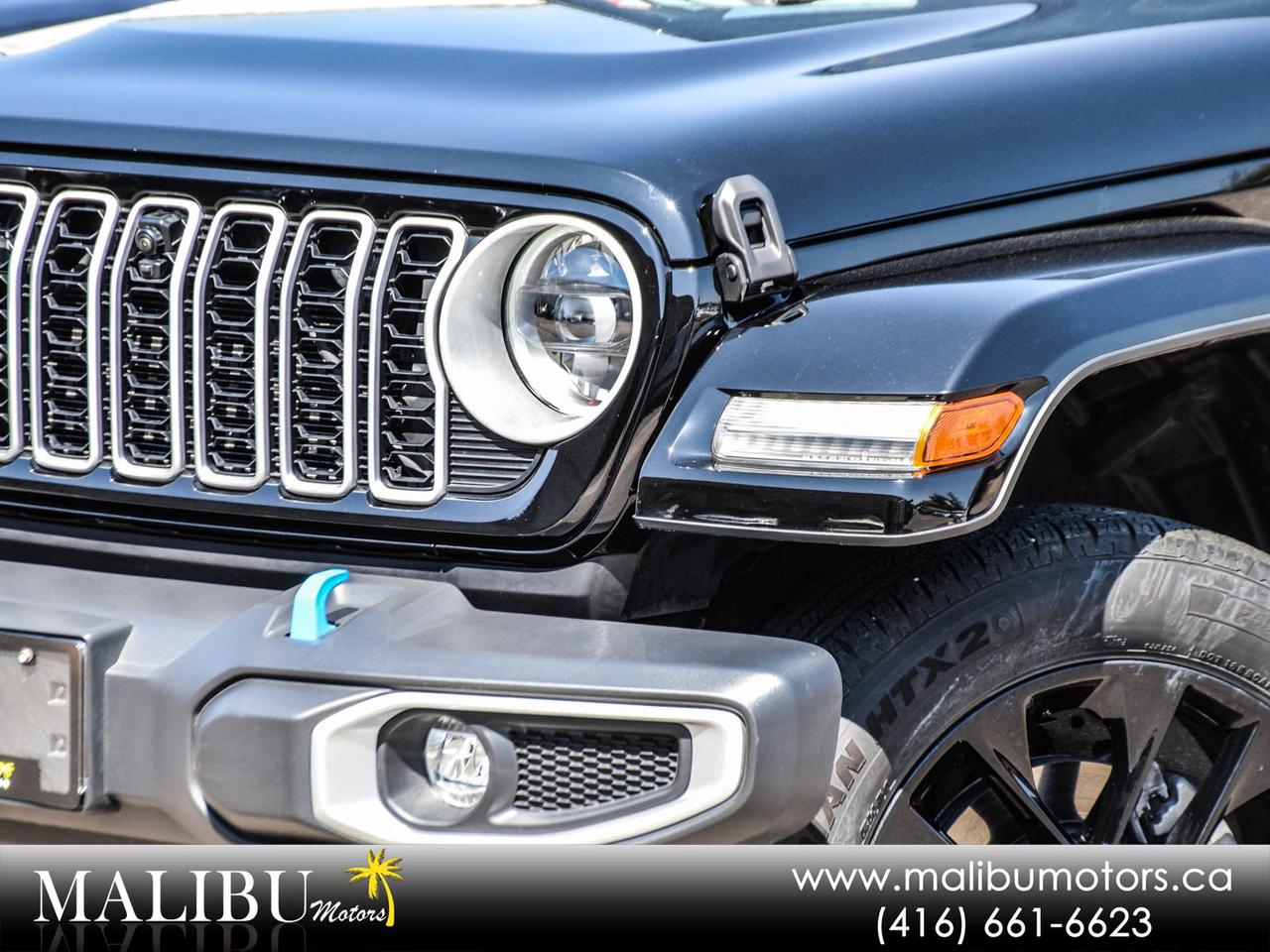 2024 Jeep Wrangler Sahara Photo