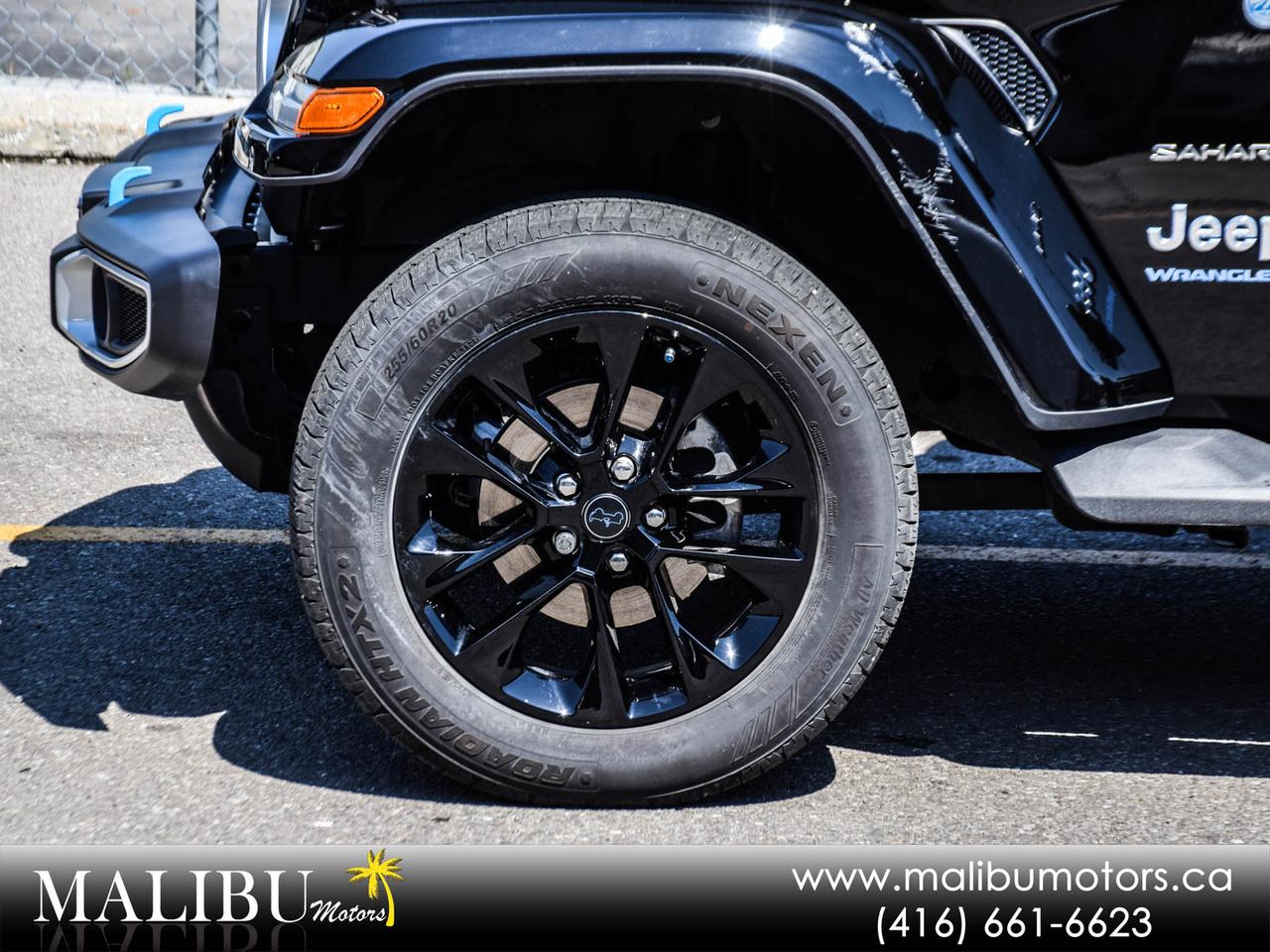 2024 Jeep Wrangler Sahara Photo