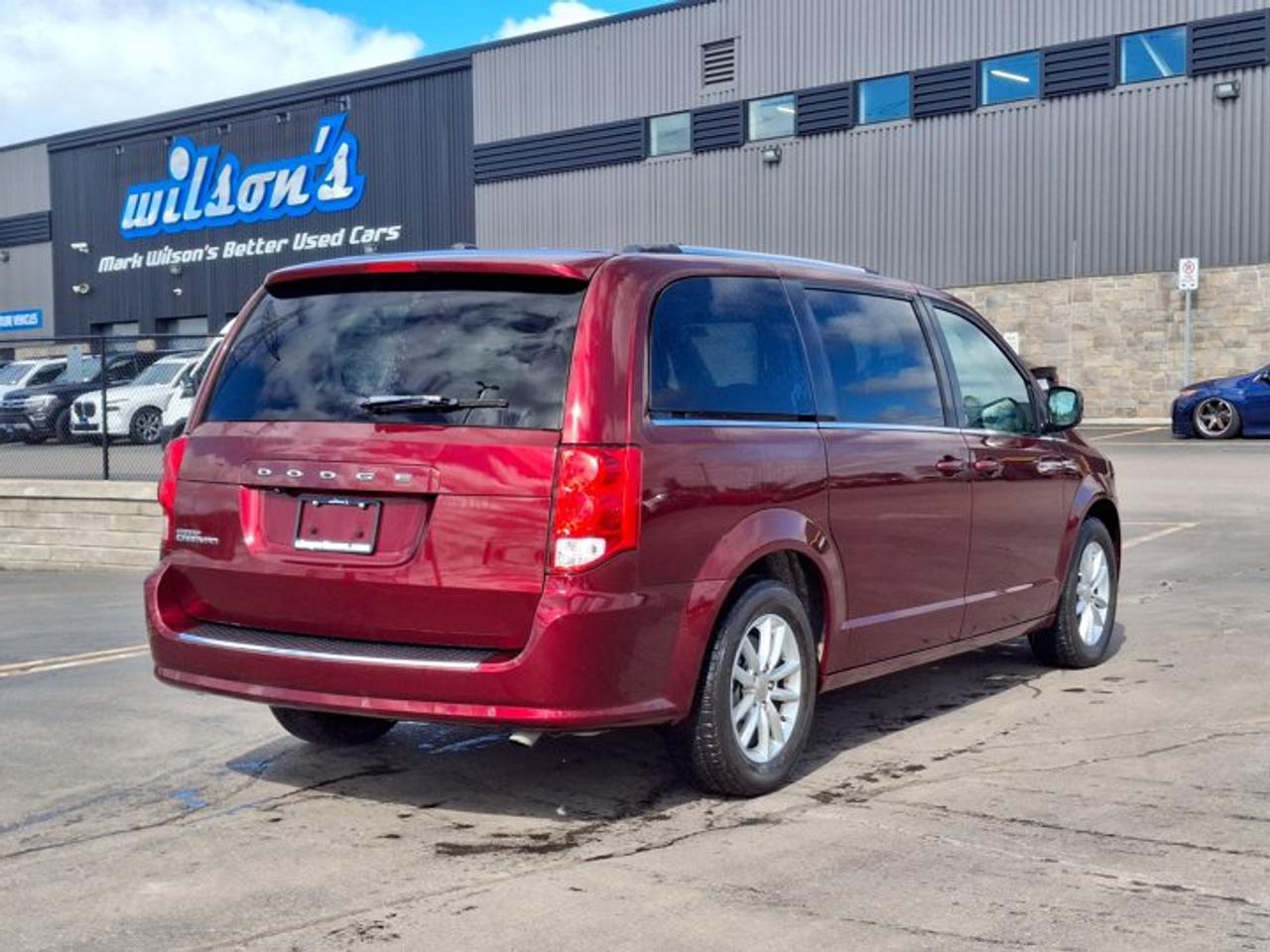 2020 Dodge Grand Caravan Premium Plus | Split Leather | Remote Start | Rear Entertainment | Bluetooth | and More ! Photo