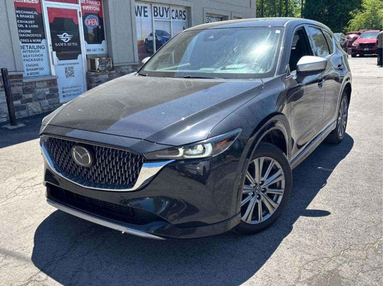 Used 2024 Mazda CX-5 Signature Turbo AWD | Leather | Sunroof | Navi | Heated + Ventilated Seats | Heated Steering & More! for sale in Guelph, ON