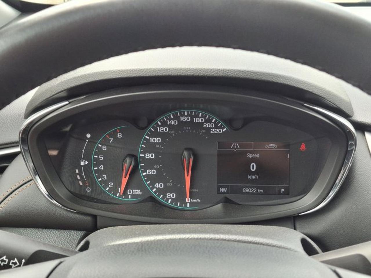 2020 Chevrolet Trax LT Redline | Remote Start | Power Drivers Seat | Cruise Control | Air Conditioning | and More ! Photo