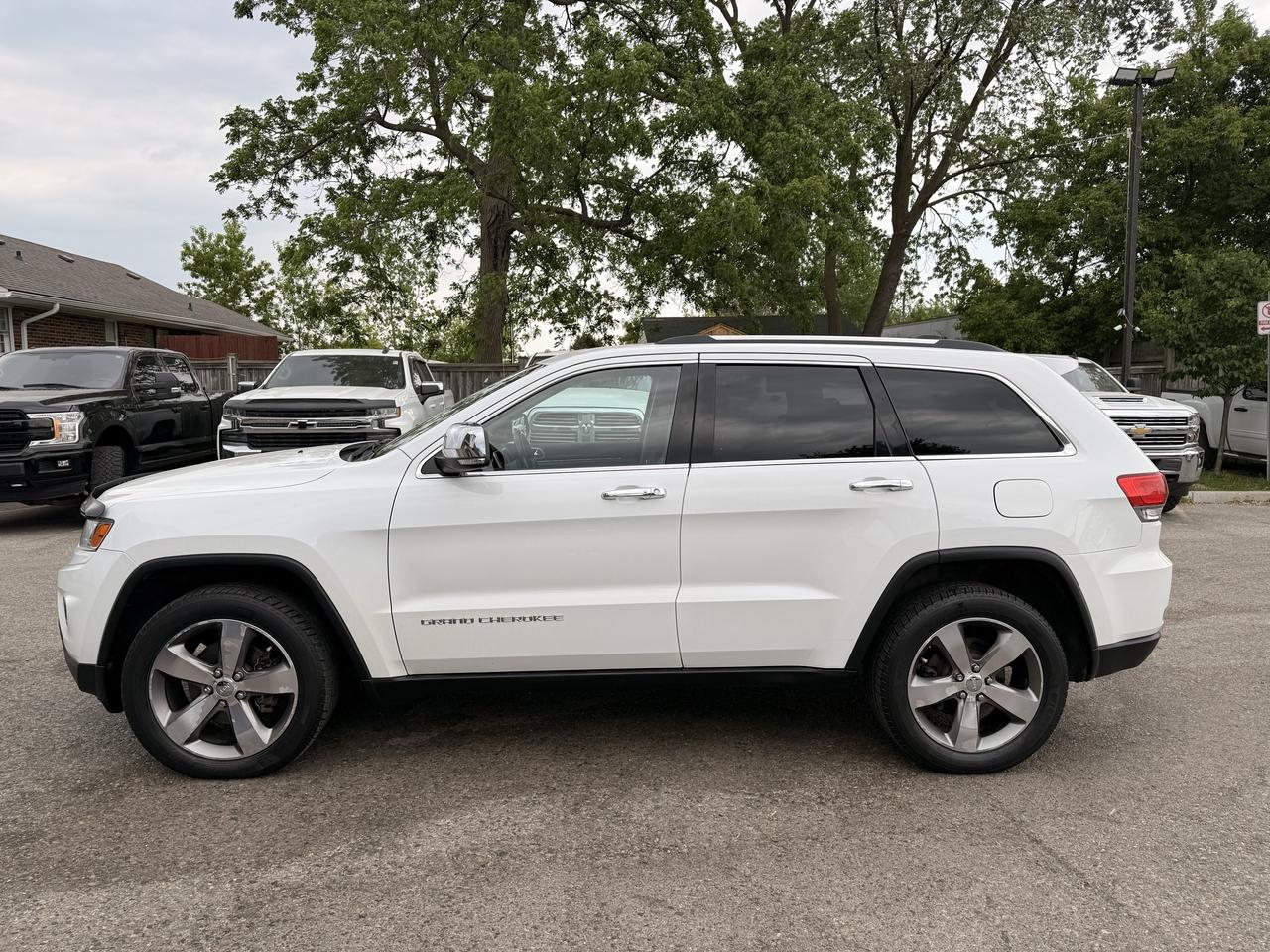 2014 Jeep Grand Cherokee Limited Photo3