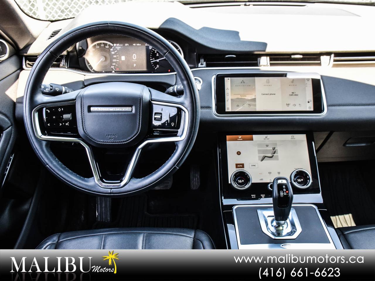 2023 Land Rover Range Rover Evoque SE Photo