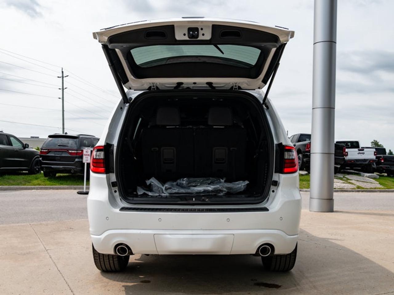 2026 Dodge Durango GT HEMI V8 Premium Photo