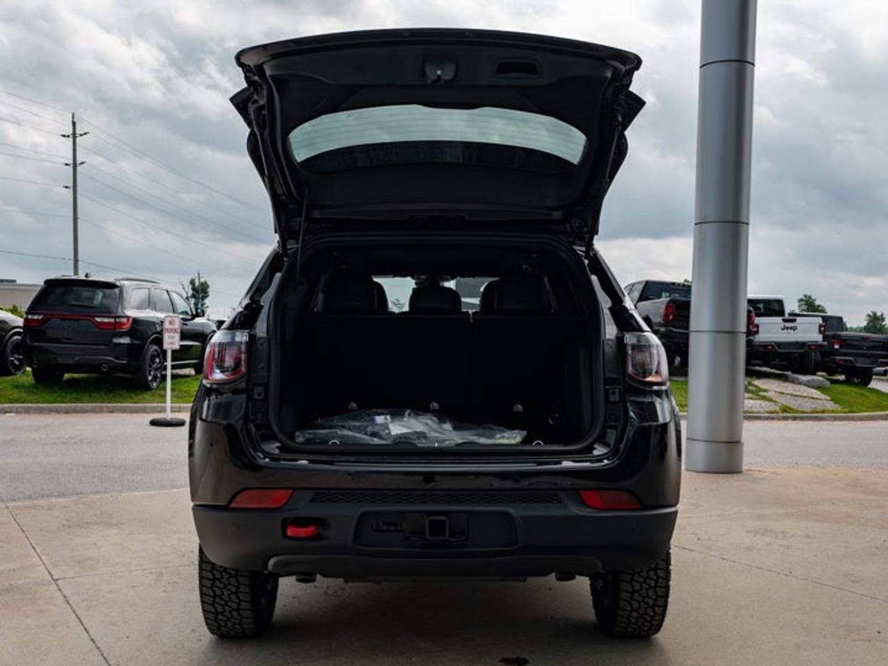 2026 Jeep Compass Trailhawk Photo