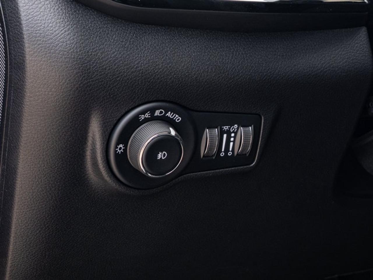 2026 Jeep Compass Trailhawk Photo