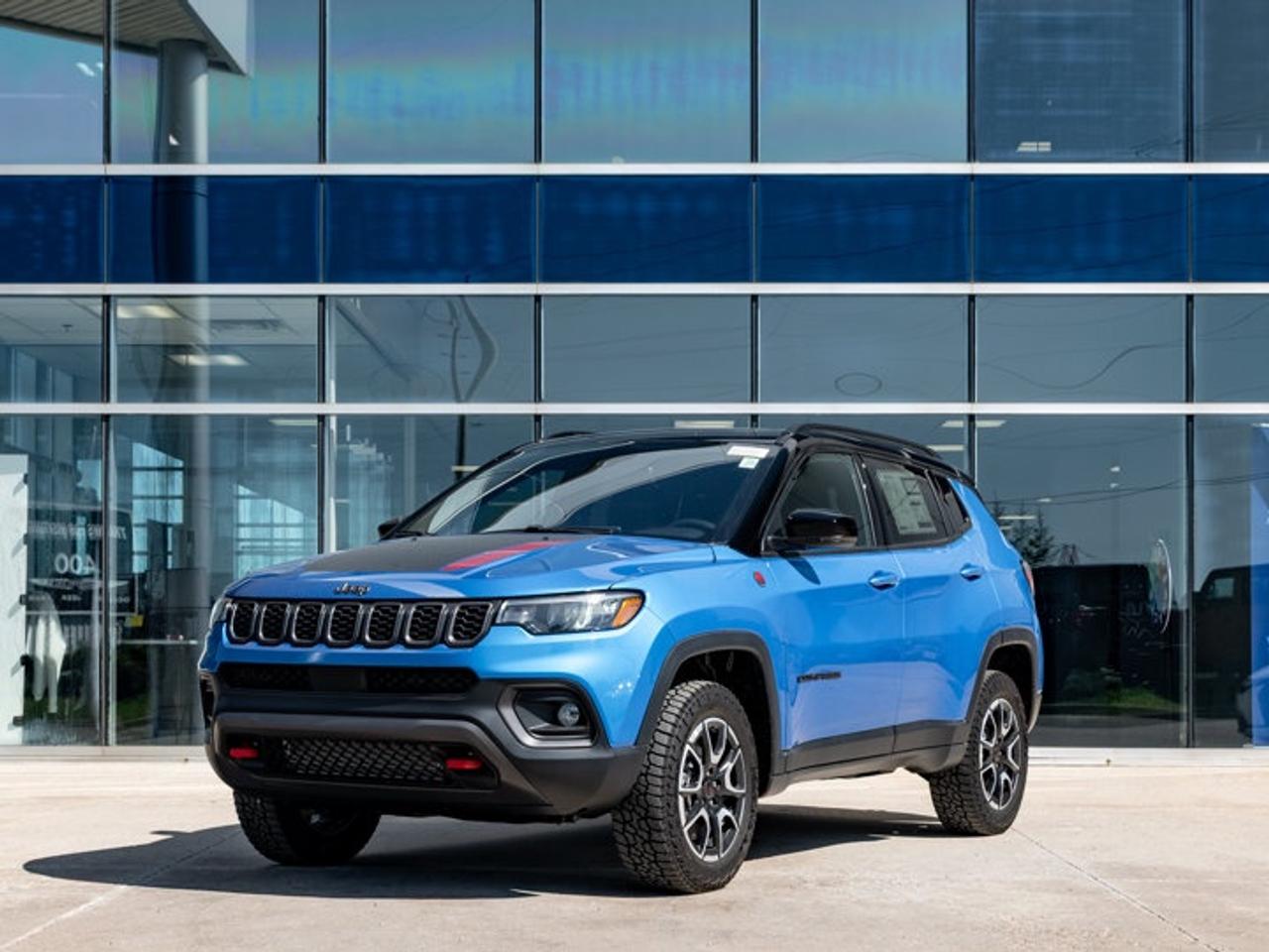 2026 Jeep Compass Trailhawk Photo5