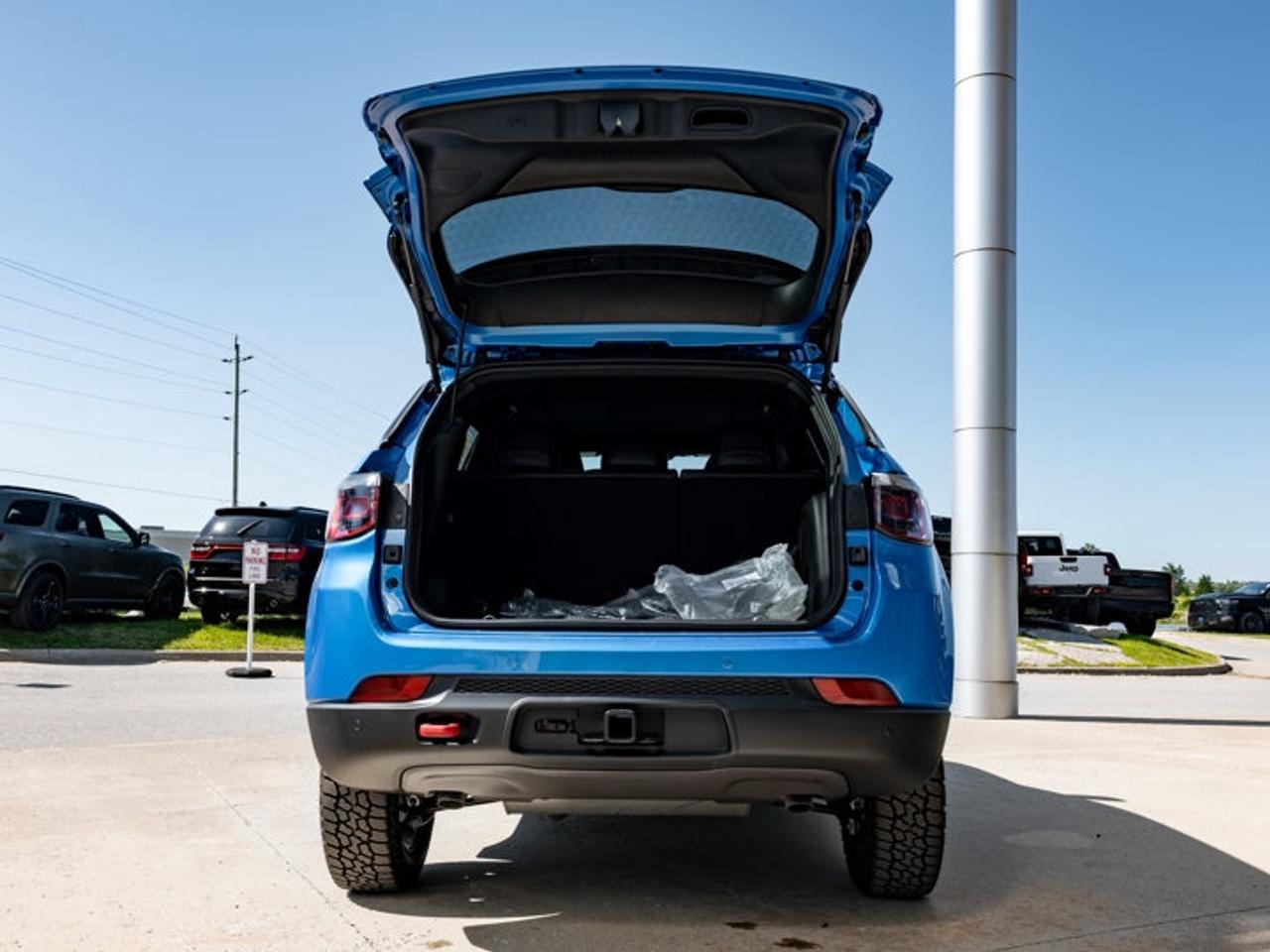 2026 Jeep Compass Trailhawk Photo