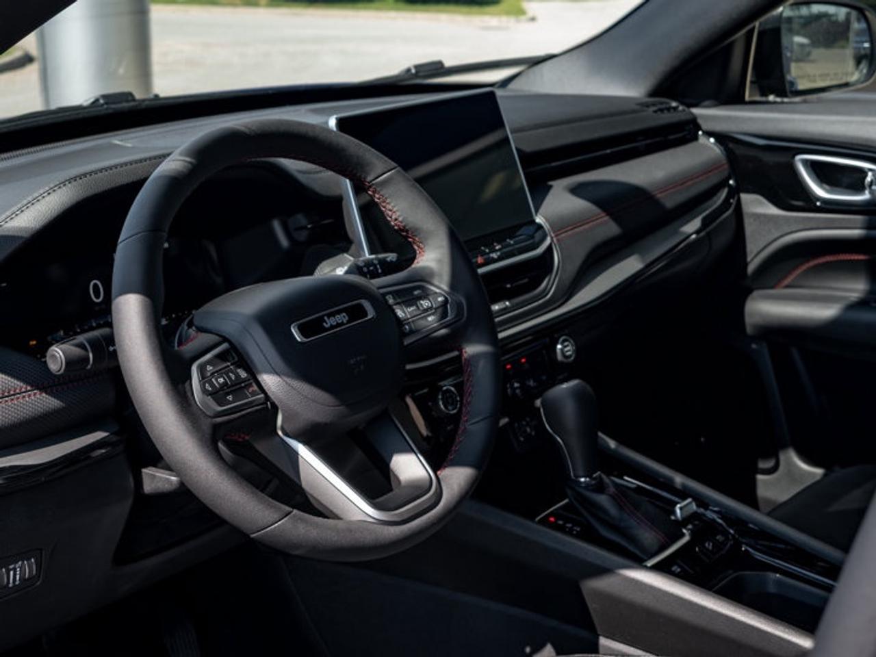 2026 Jeep Compass Trailhawk Photo