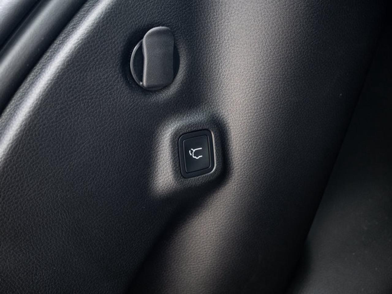 2026 Jeep Compass Trailhawk Photo