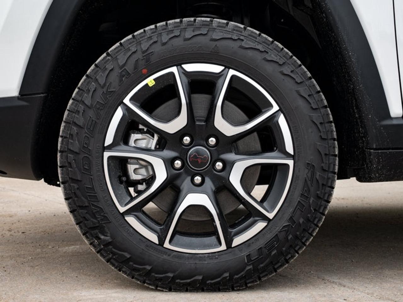 2026 Jeep Compass Trailhawk Photo
