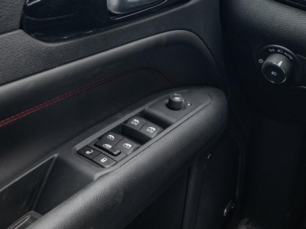 2026 Jeep Compass Trailhawk Photo