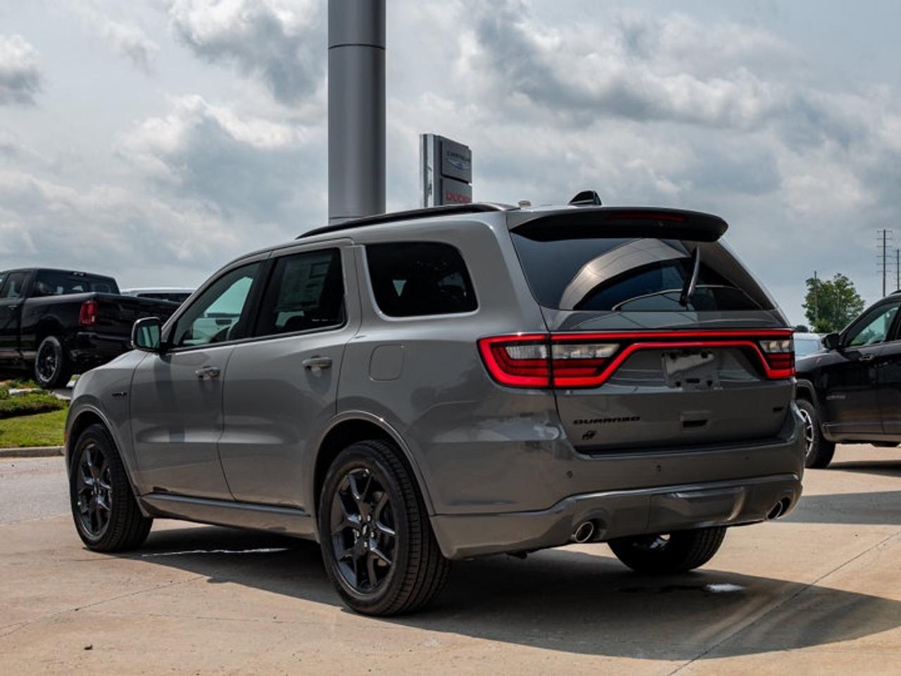 2026 Dodge Durango GT HEMI V8 Premium Photo