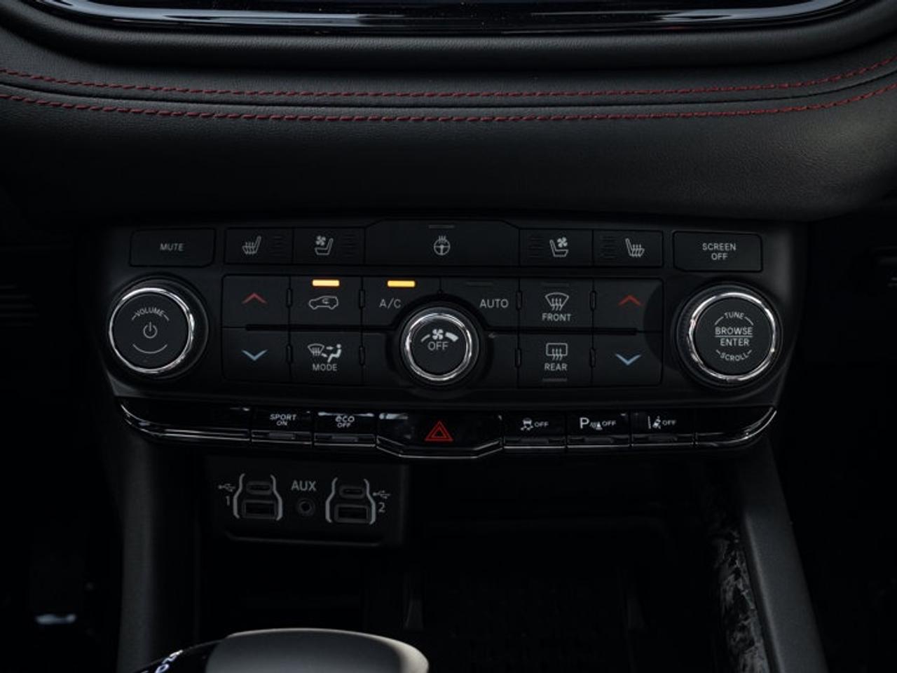 2026 Dodge Durango GT HEMI V8 Premium Photo