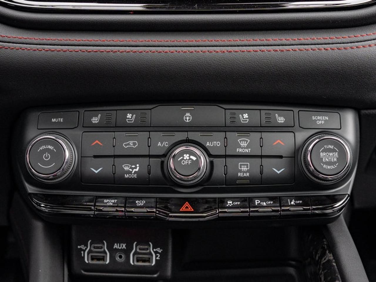2026 Dodge Durango GT HEMI V8 Premium Photo