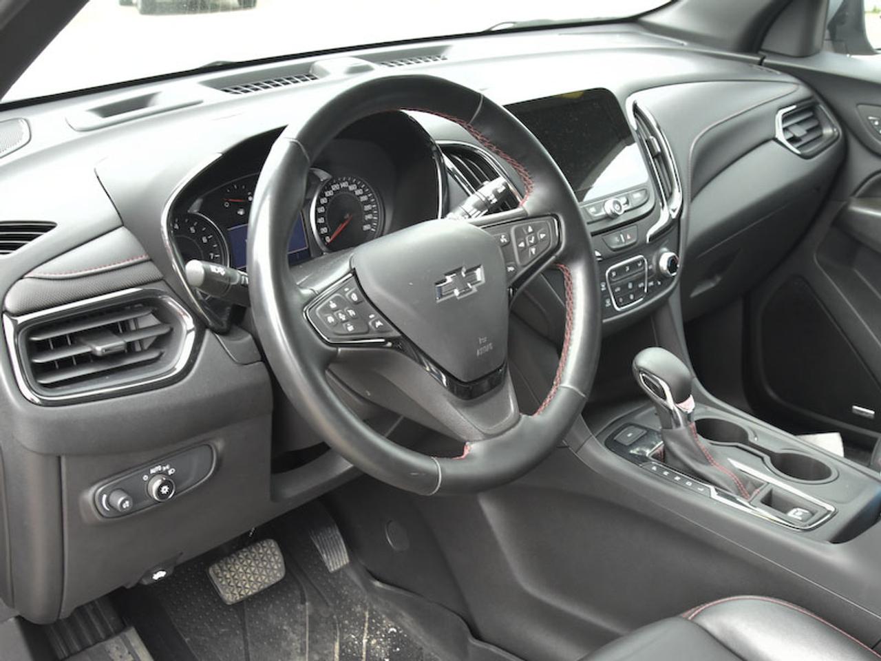 2023 Chevrolet Equinox AWD 4dr RS Photo4