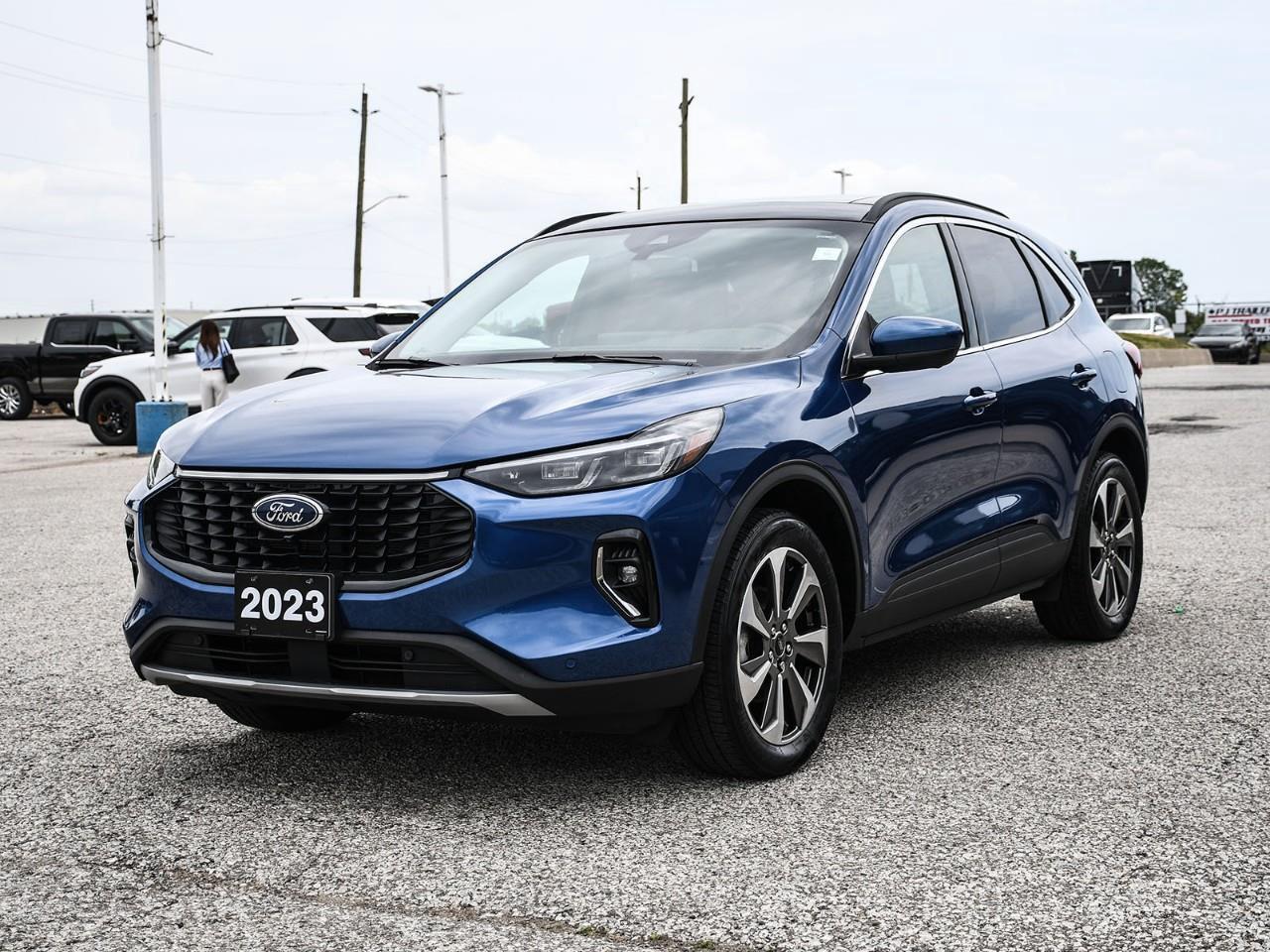 2023 Ford Escape Platinum Photo