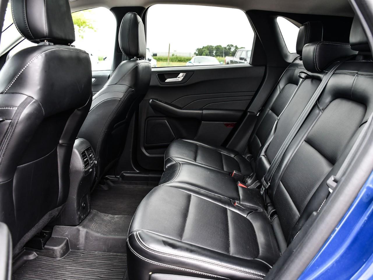 2023 Ford Escape Platinum Photo