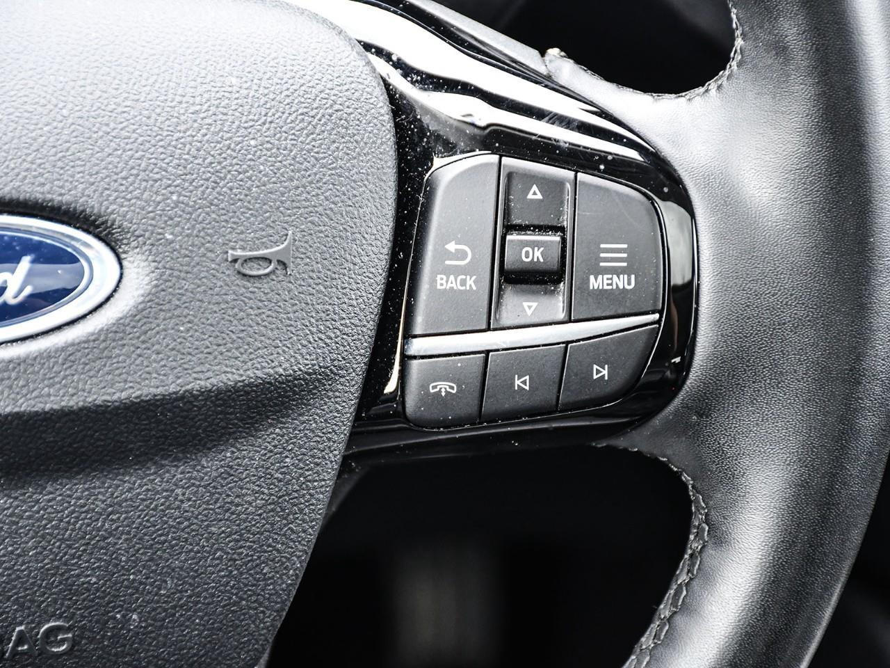 2023 Ford Escape Platinum Photo