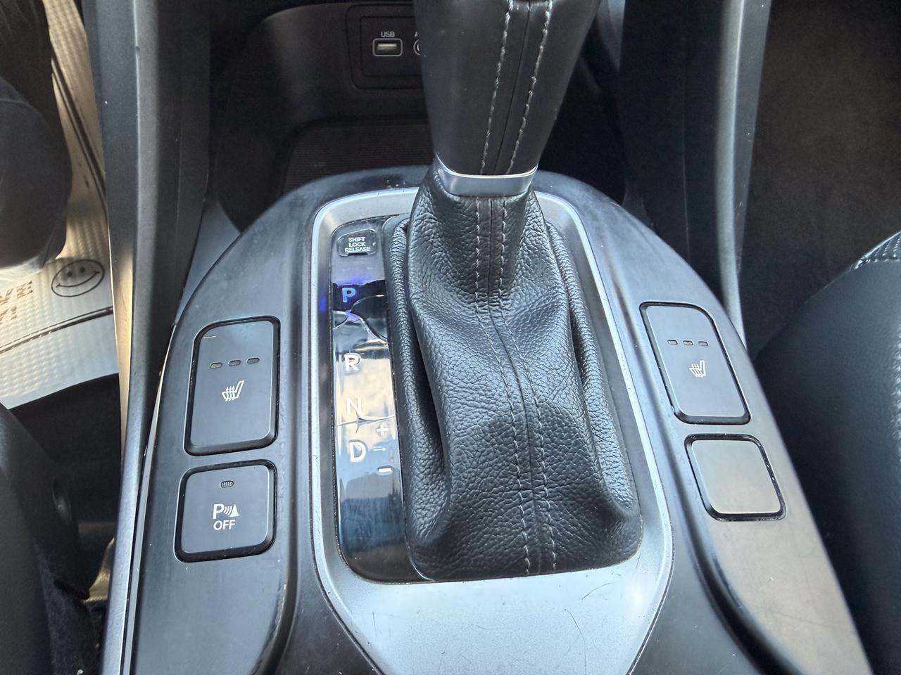 2018 Hyundai Santa Fe Sport 2.0T SE AWD Photo