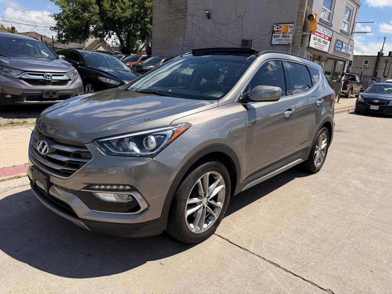 2018 Hyundai Santa Fe Sport 2.0T SE AWD Photo2