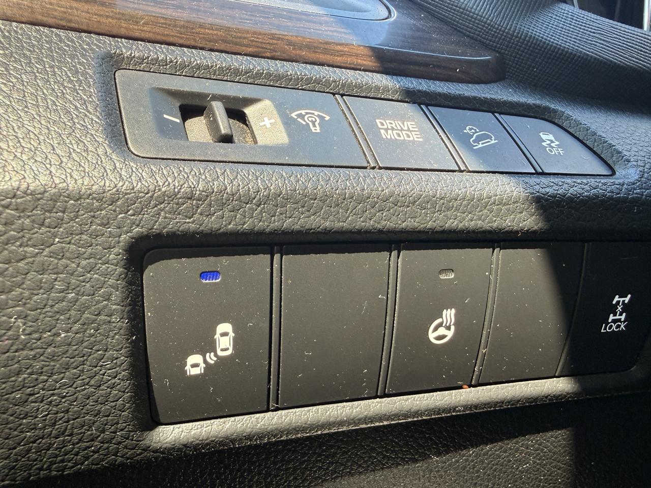 2018 Hyundai Santa Fe Sport 2.0T SE AWD Photo