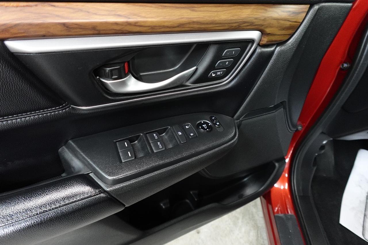 2017 Honda CR-V TOURING.AWD.MINT.NO ACCIDENT.LOW KM Photo