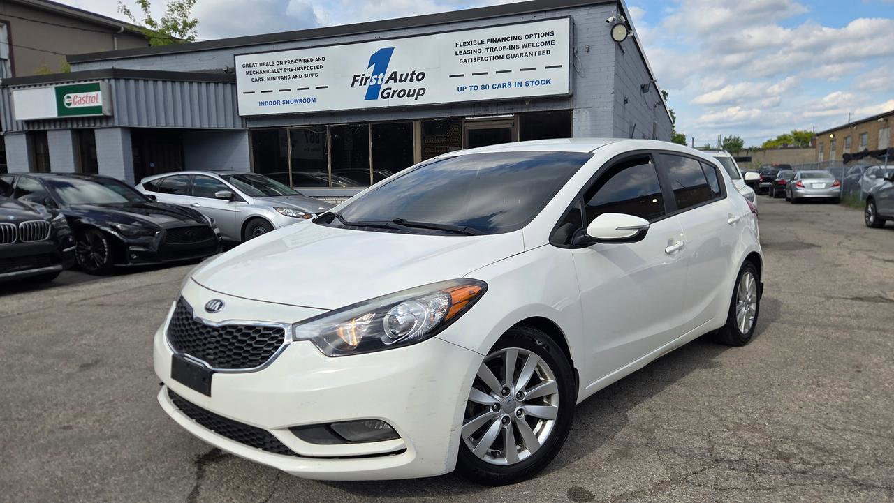 2016 Kia Forte5 LX+ FREE Winter tires - Photo #1