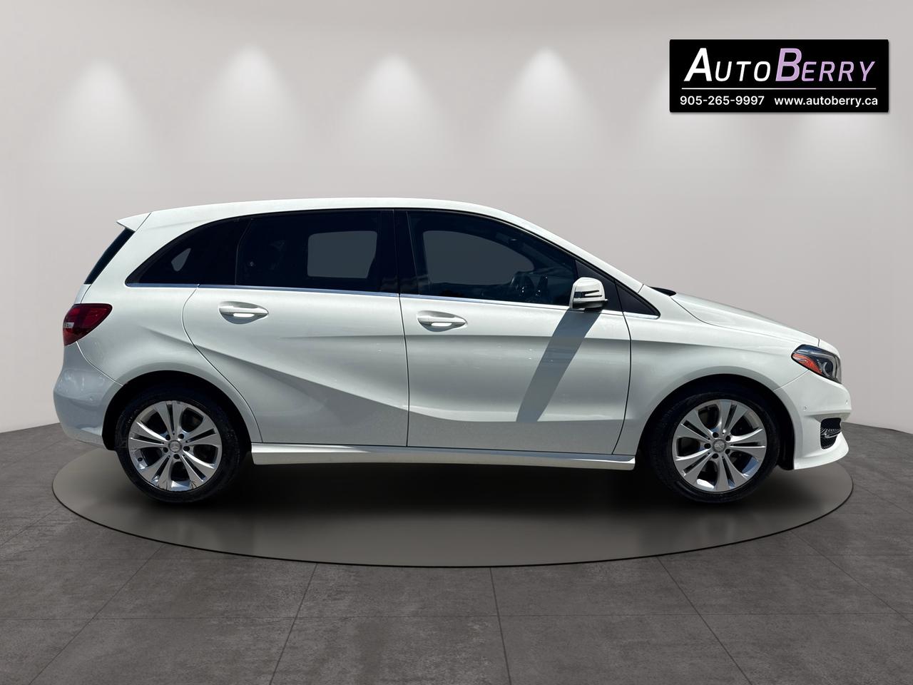 2015 Mercedes-Benz B-Class 4DR HB B 250 SPORTS TOURER 4MATIC Photo