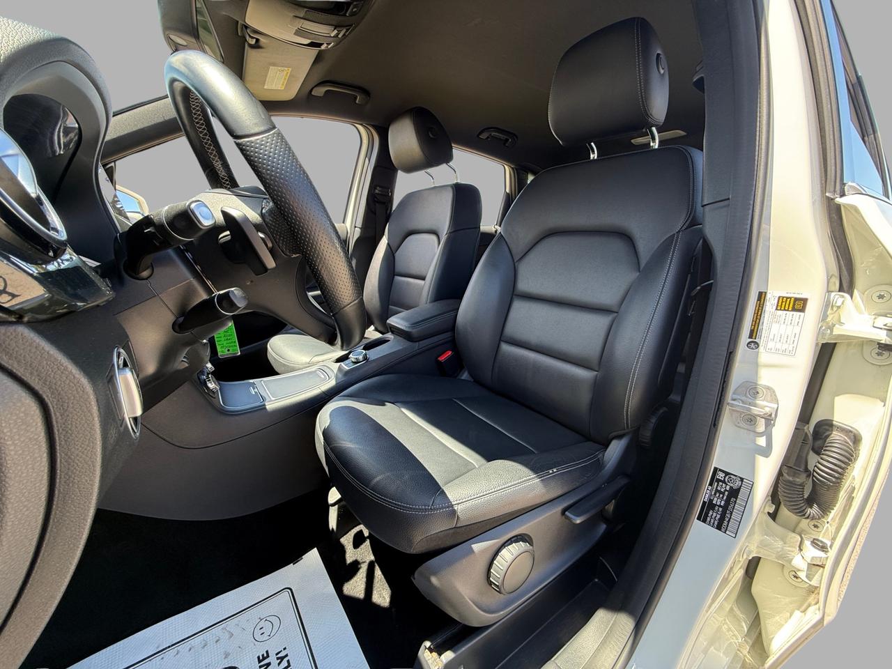 2015 Mercedes-Benz B-Class 4DR HB B 250 SPORTS TOURER 4MATIC Photo