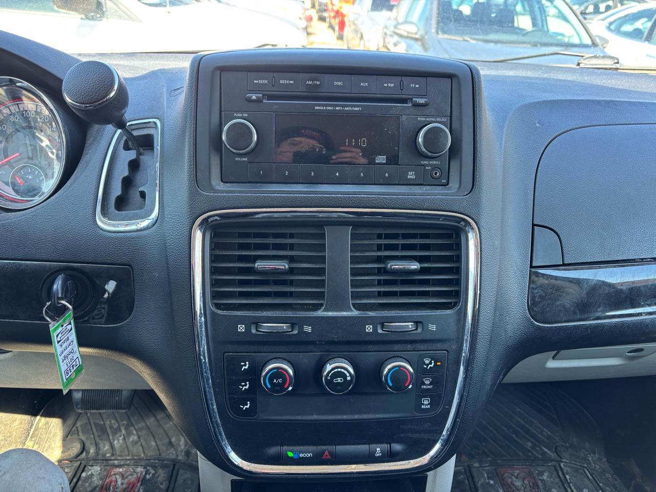 2013 Dodge Grand Caravan 4dr Wgn SXT Photo