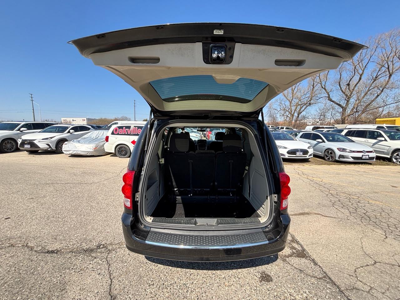 2013 Dodge Grand Caravan 4dr Wgn SXT Photo