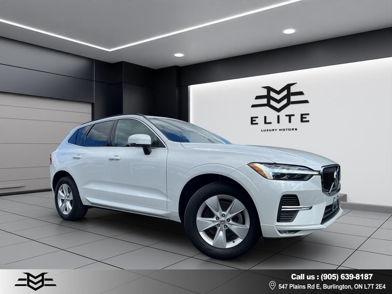 2022 Volvo XC60 B5 AWD MOMENTUM - Blind Spot Monitor !!! Photo0