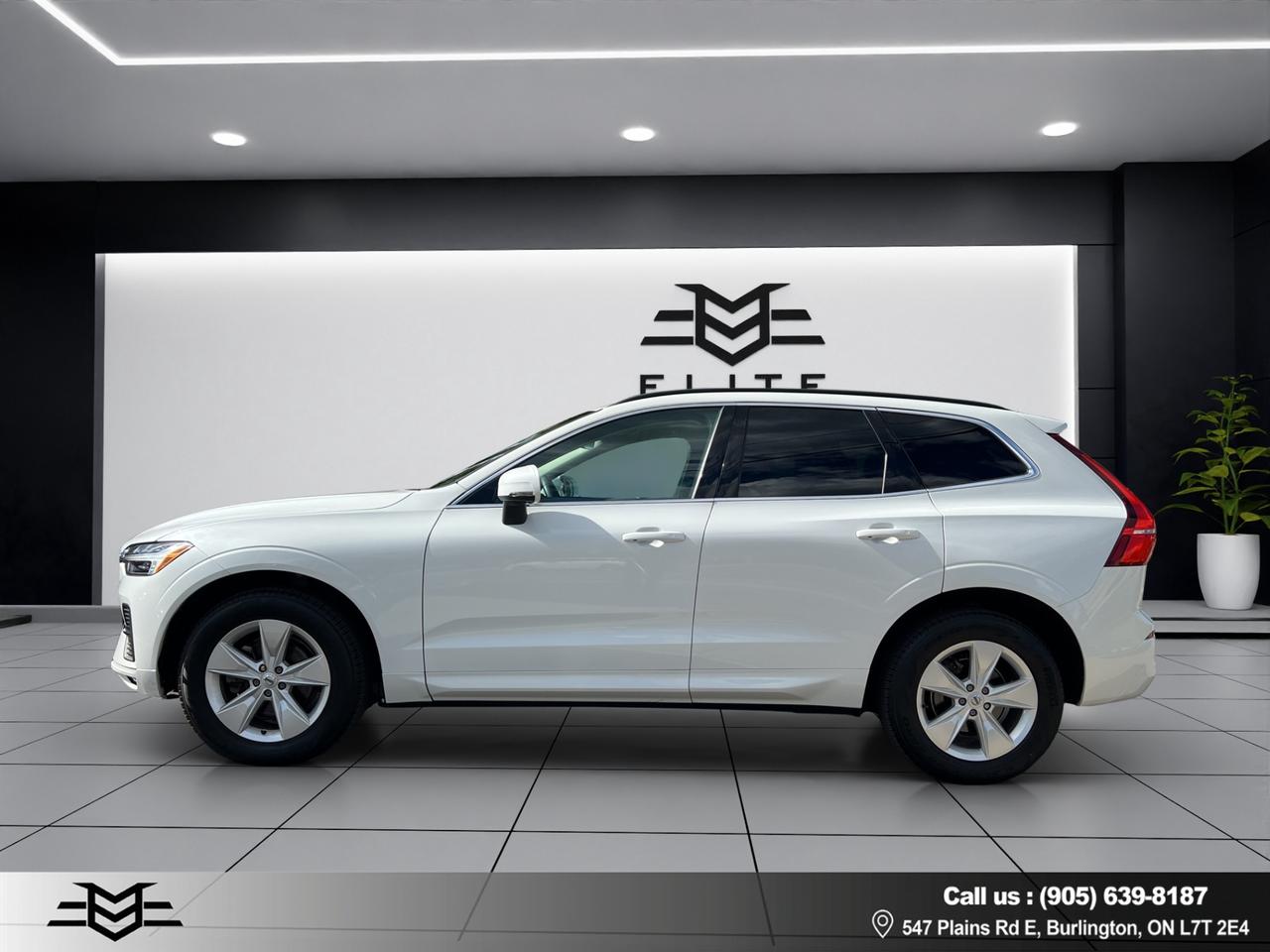 2022 Volvo XC60 B5 AWD MOMENTUM - Blind Spot Monitor !!! Photo