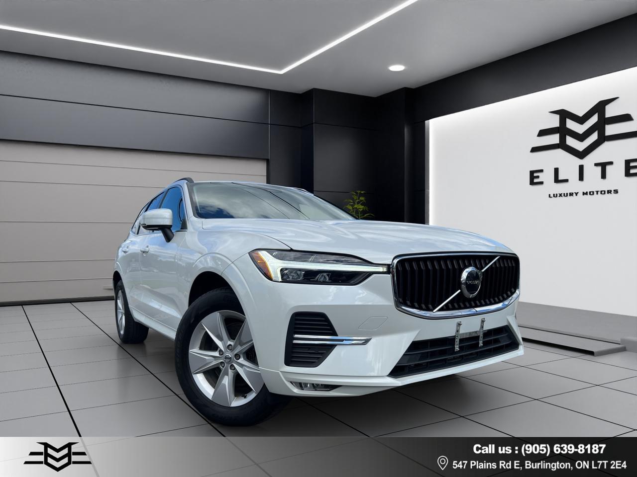 2022 Volvo XC60 B5 AWD MOMENTUM - Blind Spot Monitor !!! Photo