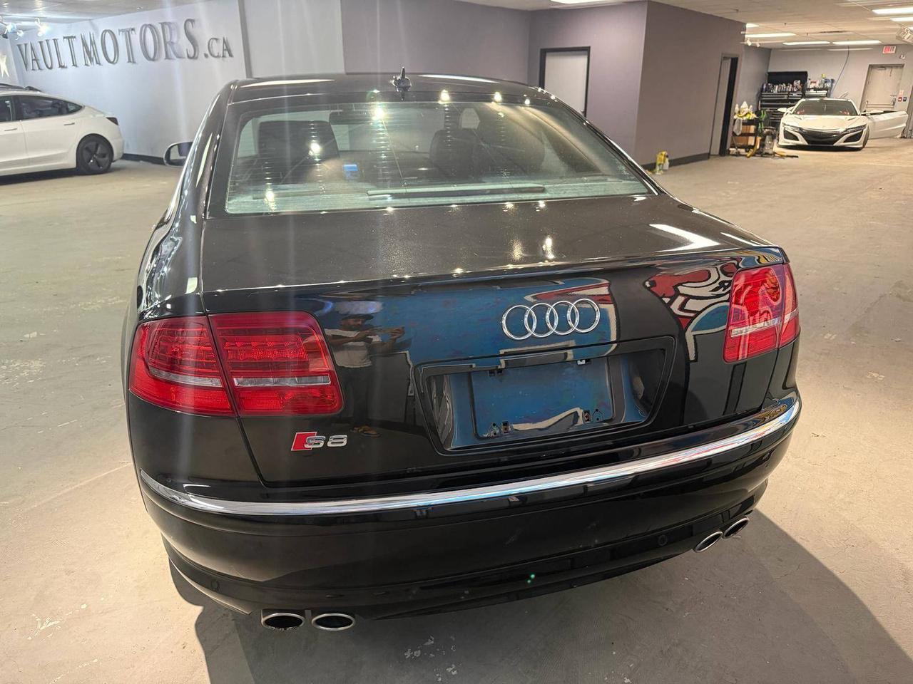 2008 Audi S8 4DR SDN Photo